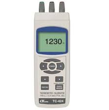 LUTRON รุ่น TC-424 เครื่องวัดอุณหภูมิสอบเทียบ Calibrator Thermometer with Dual Type-K Coupler Cable