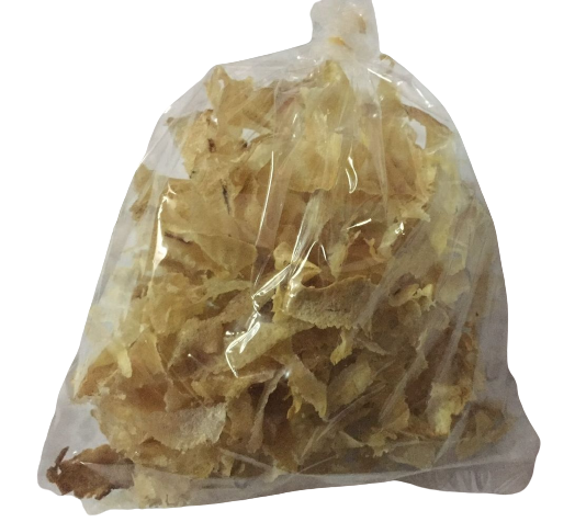 หนังฮอ หนังผอง (หนังวัว หนังควายแห้ง) ขนาด 1 กิโลกรัม Dried beef skin ใช้ประกอบอาหารภาคเหนือ เช่น ยำหนัง หรือ ยำหนังฮอ ก่อนต้มหนังฮอ ควรนำไปแช่น้ำก่อน ประมาณ 10 นาที ยำหนังควาย ยำหนังฮอ หนังฮอ เป็นหนังวัวหรือหนังควายแห้ง ที่ต้มเปื่อยแล้ว ขูดเป็นชิ้นบาง ๆ
