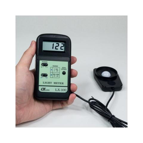 Lutron รุ่น LX-100 เครื่องวัดความส่องสว่างแบบดิจิตอล2ช่วงการวัด,Digital Illuminance meter,meas.range:2000Lux,20000Lux