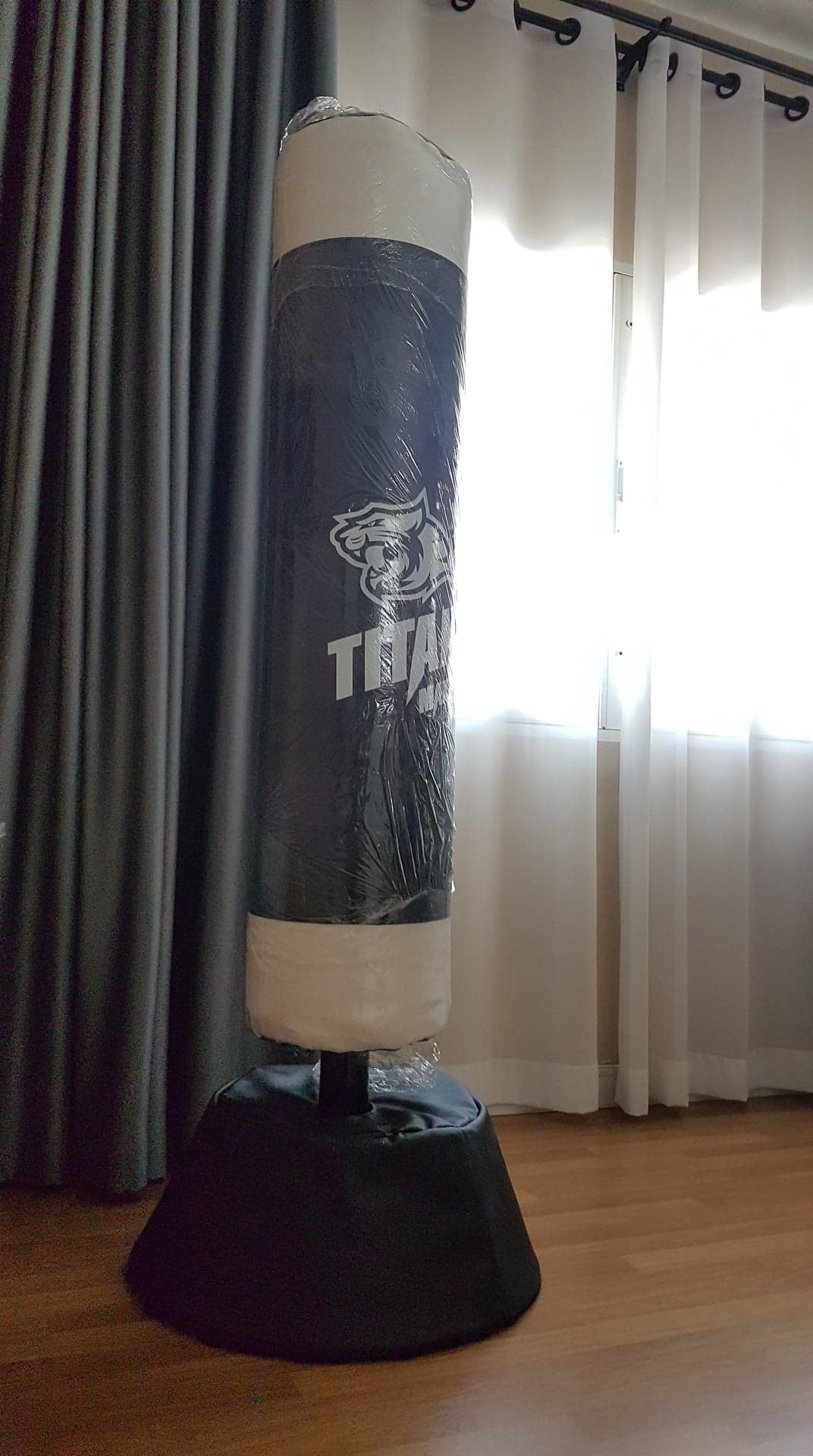 กระสอบทรายตั้งพื้น TitanMaxz