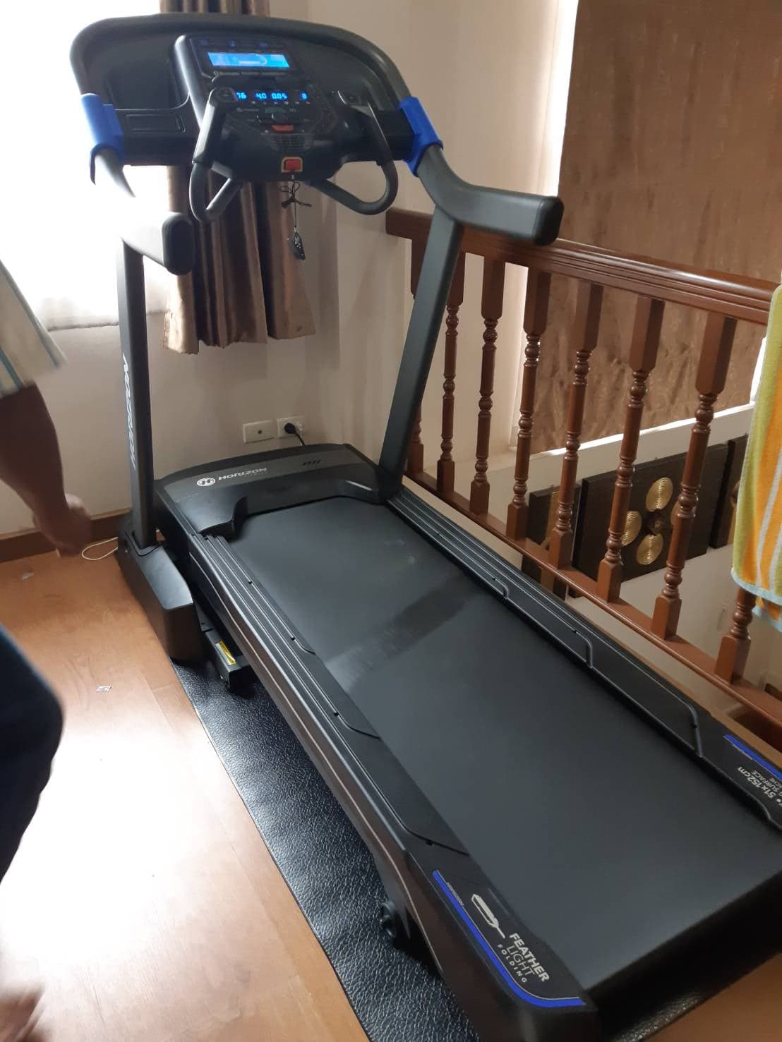 ลู่วิ่งไฟฟ้า Horizon 7.0AT clearance sale