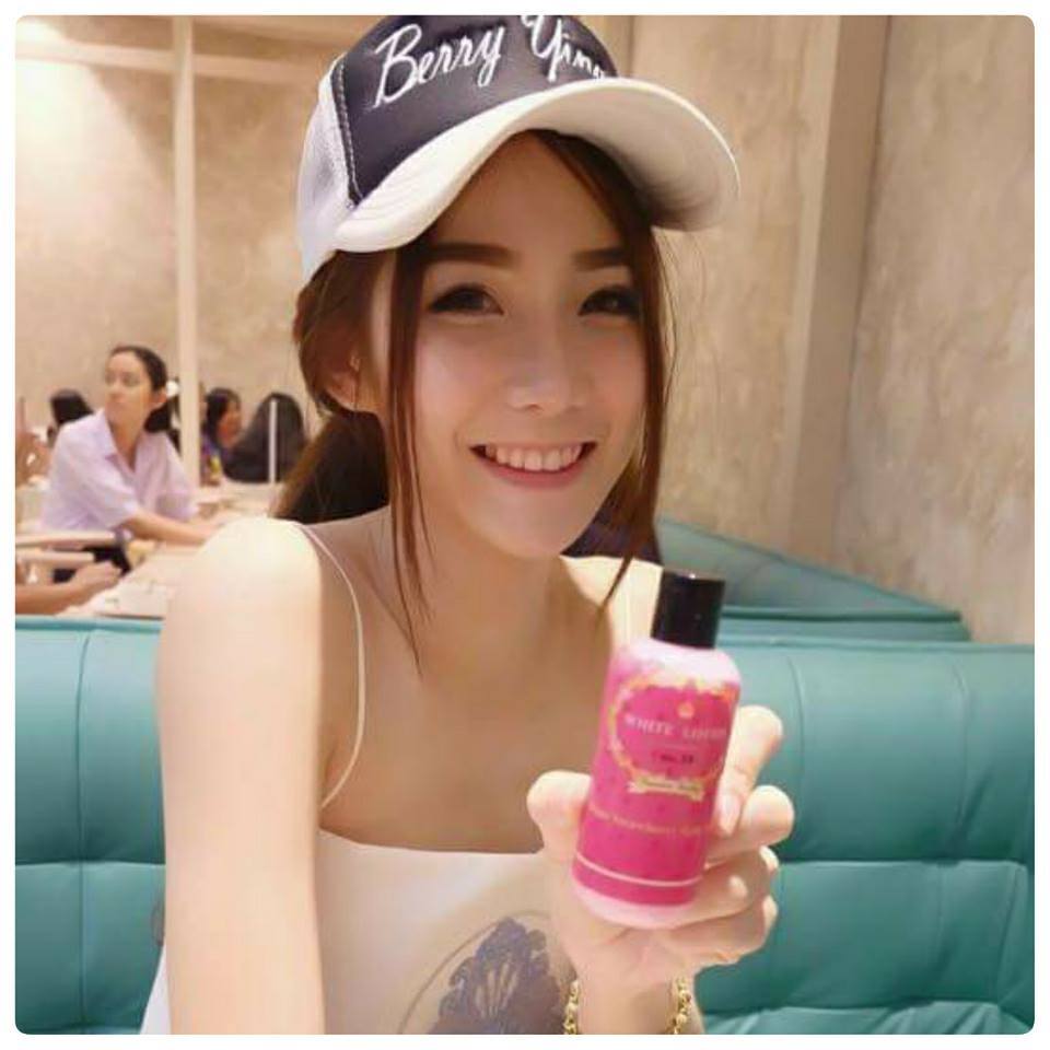 WHITE LOTION no.10 (ไวท์ โลชั่น no.10 โลชั่นสตอเบอรรี่ทองคำ)