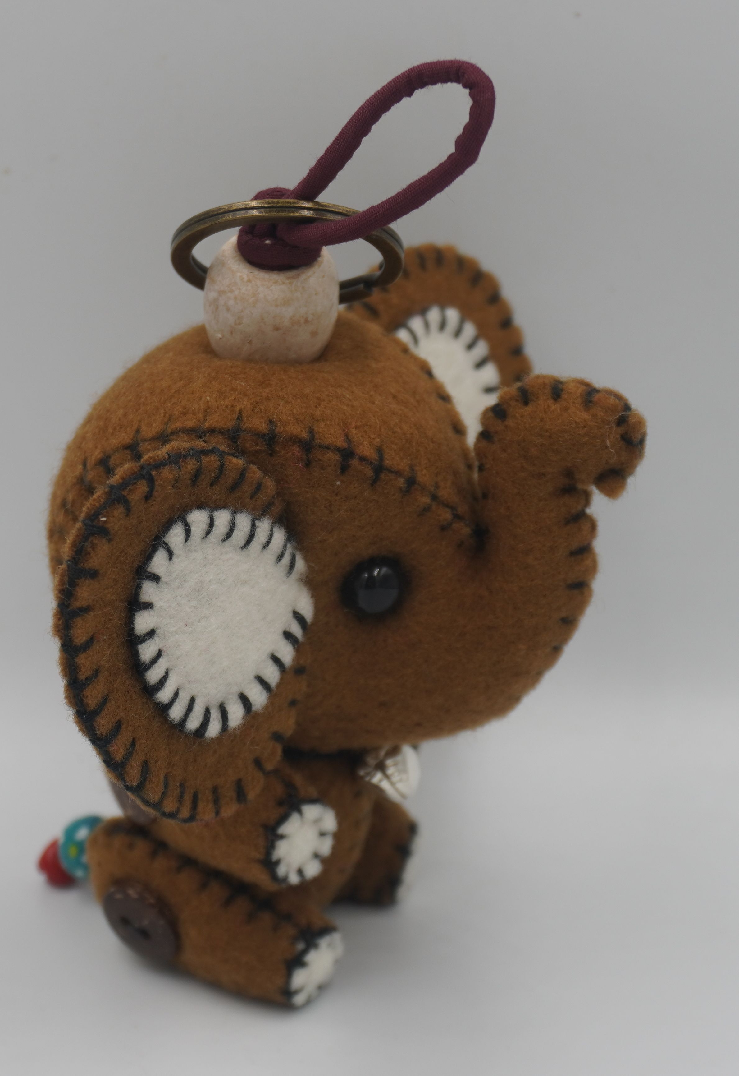 Handmade Souvenir ตุ๊กตาช้างไทย สีขาว White Elephat Thailand Souvenirs & Gifts พวงกุญแจช้างไทย handmade elephant gift ของที่ระลึก ของฝาก โมเดล