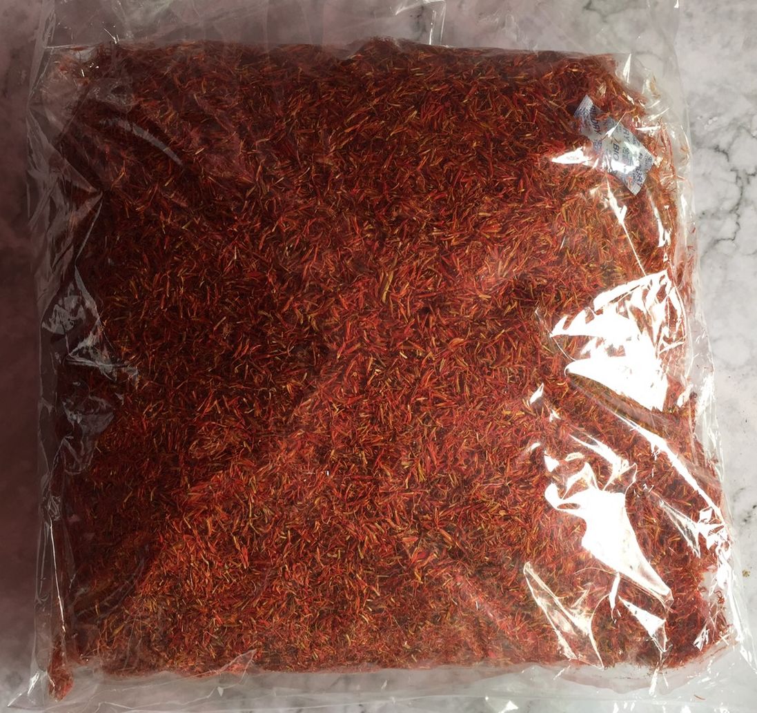 🌺 ชาดอกคำฝอยออร์แกนิค เกรดพรีเมียม 500 กรัม | Premium Organic Safflower Tea 500g 🌺 • ดอกคำฝอยแท้เกรด A สีสด กลิ่นหอม ขนาดครึ่งกิโลกรัม • บำรุงสุขภาพสตรี ช่วยให้ประจำเดือนมาปกติ ลดอาการปวด • สมุนไพรบำรุงโลหิต บำรุงหัวใจ ขับเหงื่อ ผ่อนคลาย