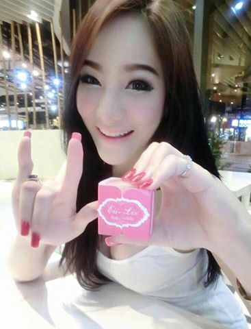 แป้งโฟม Eii-Lix Baby white