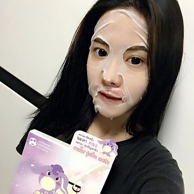 อูยู มาร์ค มาร์คนมลา หน้าสวยใสไร้สิว (UYU Donkey Milk Sheet Mask)