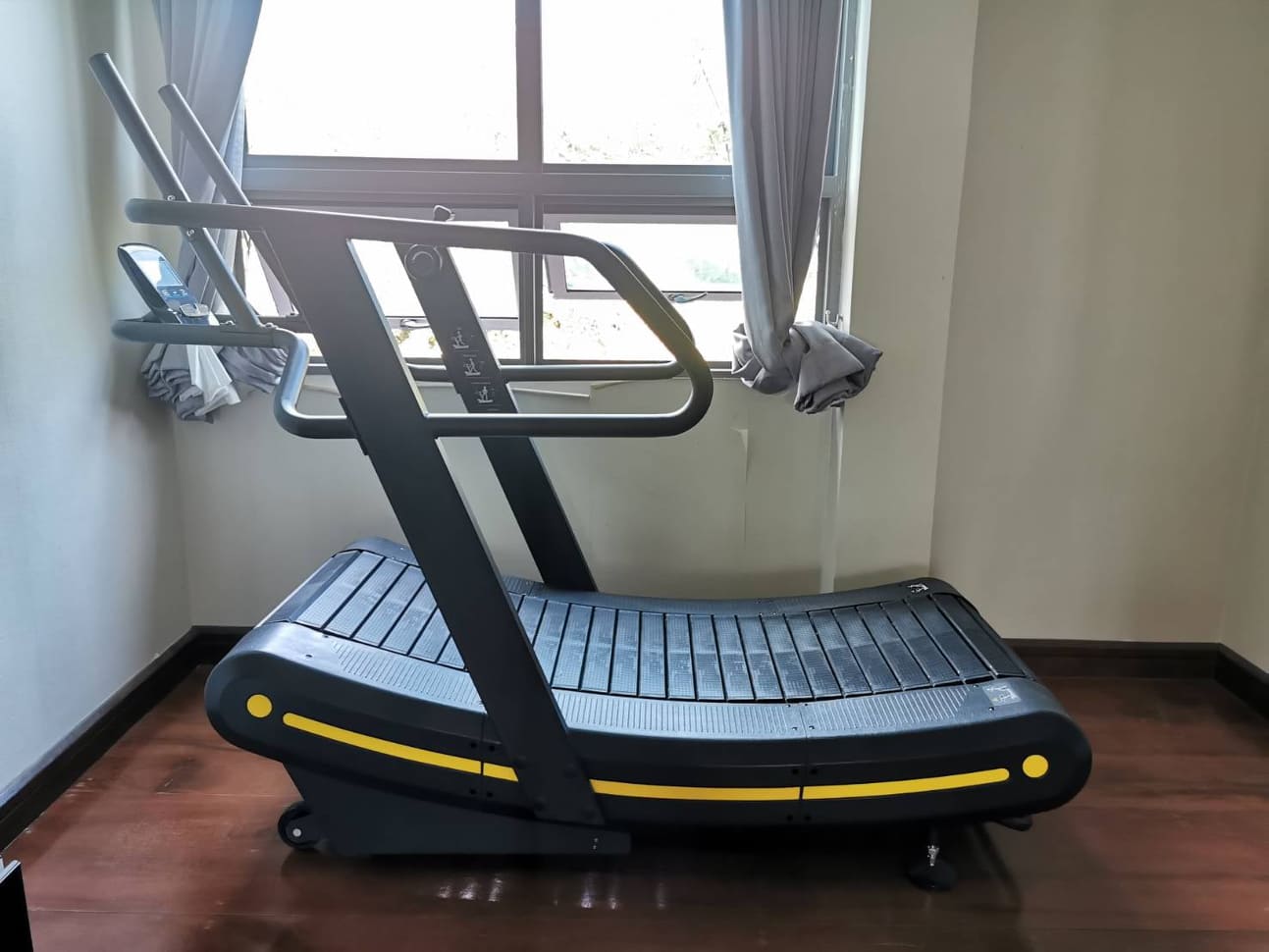 ลู่วิ่งไม่ใช้ไฟฟ้า ลู่วิ่งไม่มีมอเตอร์ ลู่วิ่งNon Motor ลู่วิ่งโค้ง