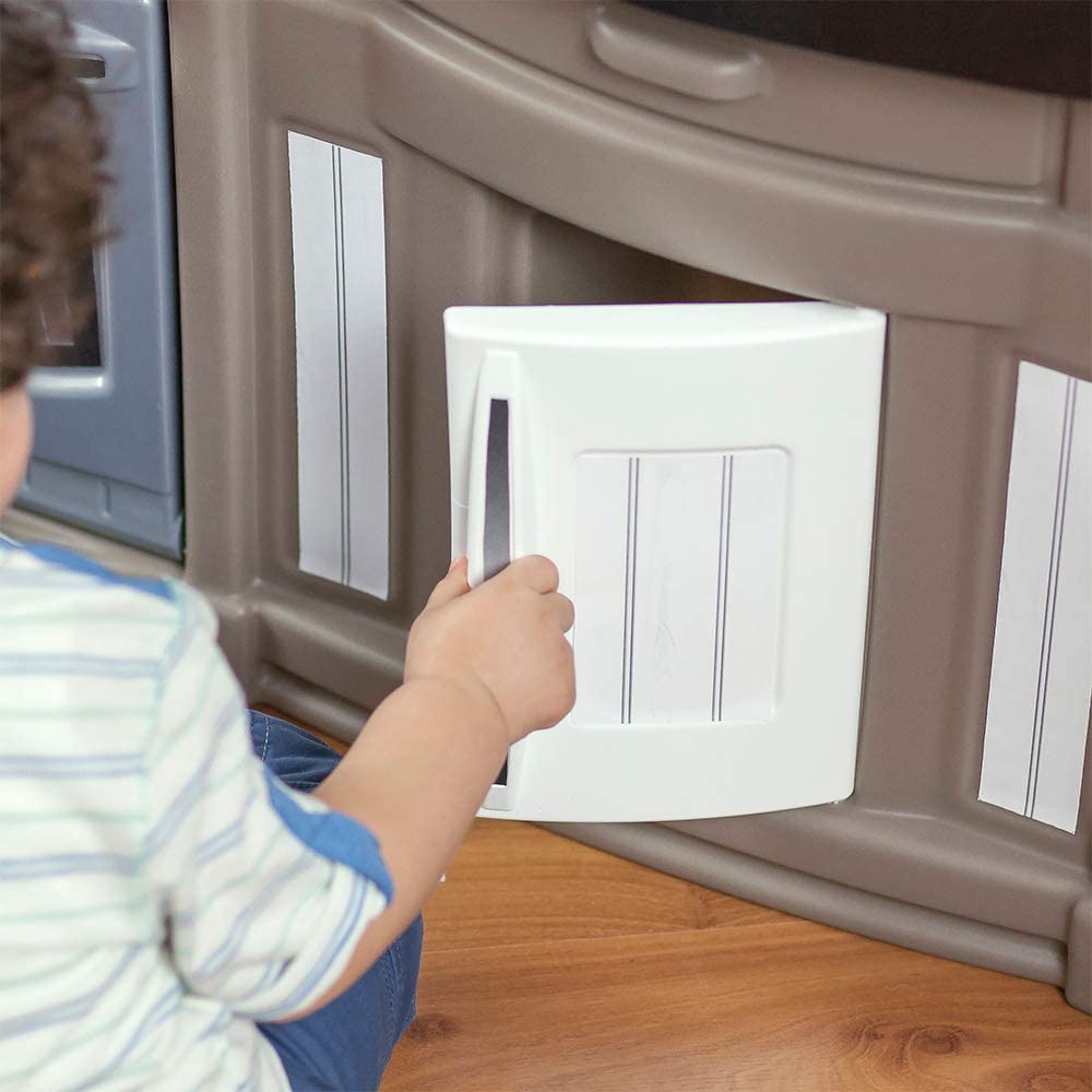 ชุดครัว Step 2 เบสท์เชฟ จาก Step2 Best Chef's Play Kitchen ราคา 5,400 บาท