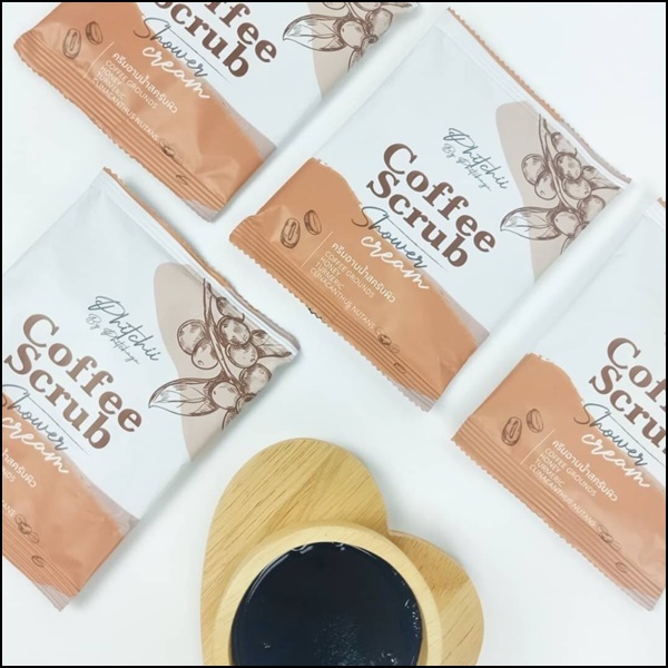 ครีมอาบน้ำสครับผิว พิชชี Phitchii Coffee Scrub Shower Cream พิชชี่ คอฟฟี่ สครับ