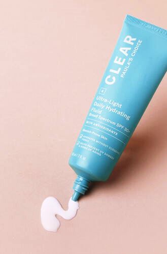 PAULA'S CHOICE :: Clear Ultra-Light Daily Hydrating Fluid SPF 30+ มอยเจอร์ไรเซอร์ผสมกันแดด สำหรับผิวเป็นสิว กระตุ้นสร้างคอลลาเจน ต่อต้านอนุมูลอิสระ ปรับผิวให้ชุ่มชื่น เนื้อบางเบา