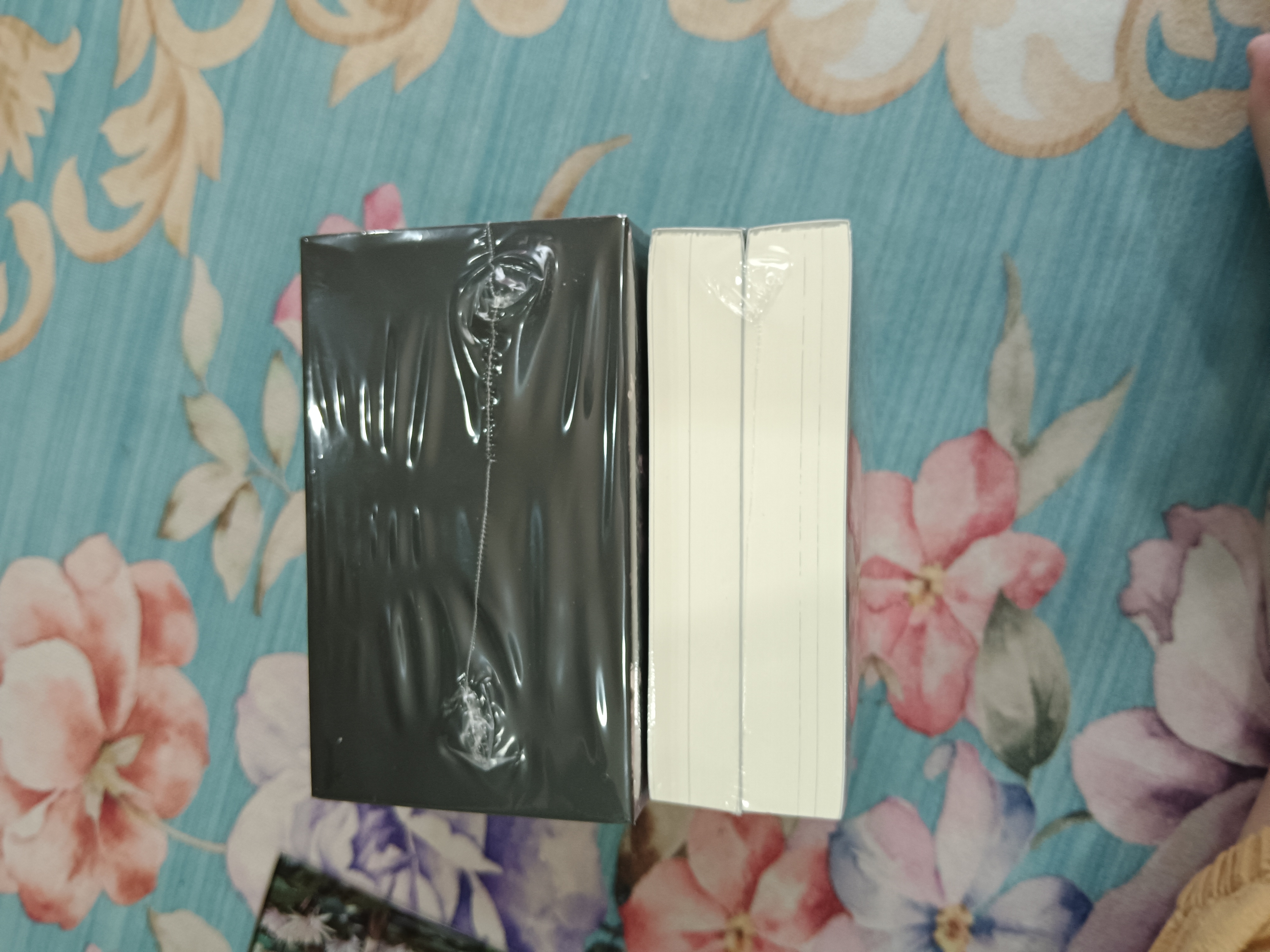 Boxset นิยายแปล โคมสะท้อนดอกท้อ รอบจอง บ