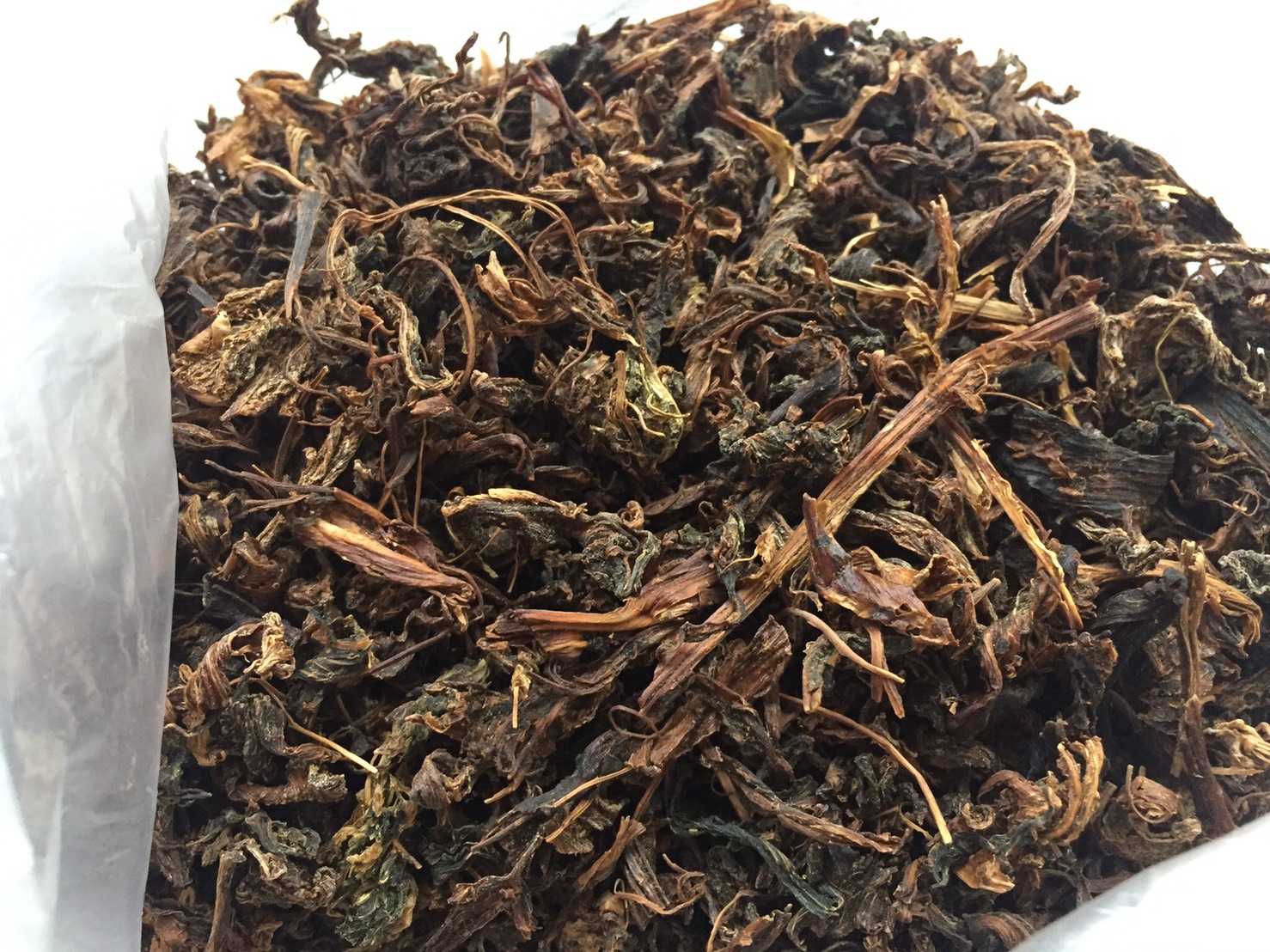 ผักเค็ม อาหารไทใหญ่ Dried lettuce ผักแห้ง ผักกาดส้มแห้ง ขนาด 100 กรัม อาหารไทยใหญ่ อี่เมดแห้ง Shan Traditional Food ใช้ประกอบอาหารประเภทต้มหรือตุ๋น รสชาติน้ำซุปที่ได้จะกลมกล่อม มีกลิ่นหอมสุด ๆ