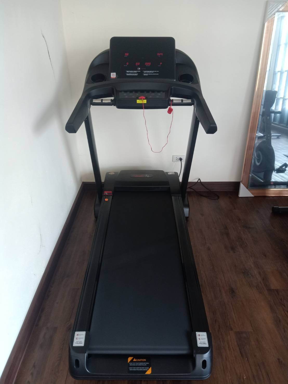 ลู่วิ่งไฟฟ้า Mercury M310X/6.0 hp ขายตัวโชว์