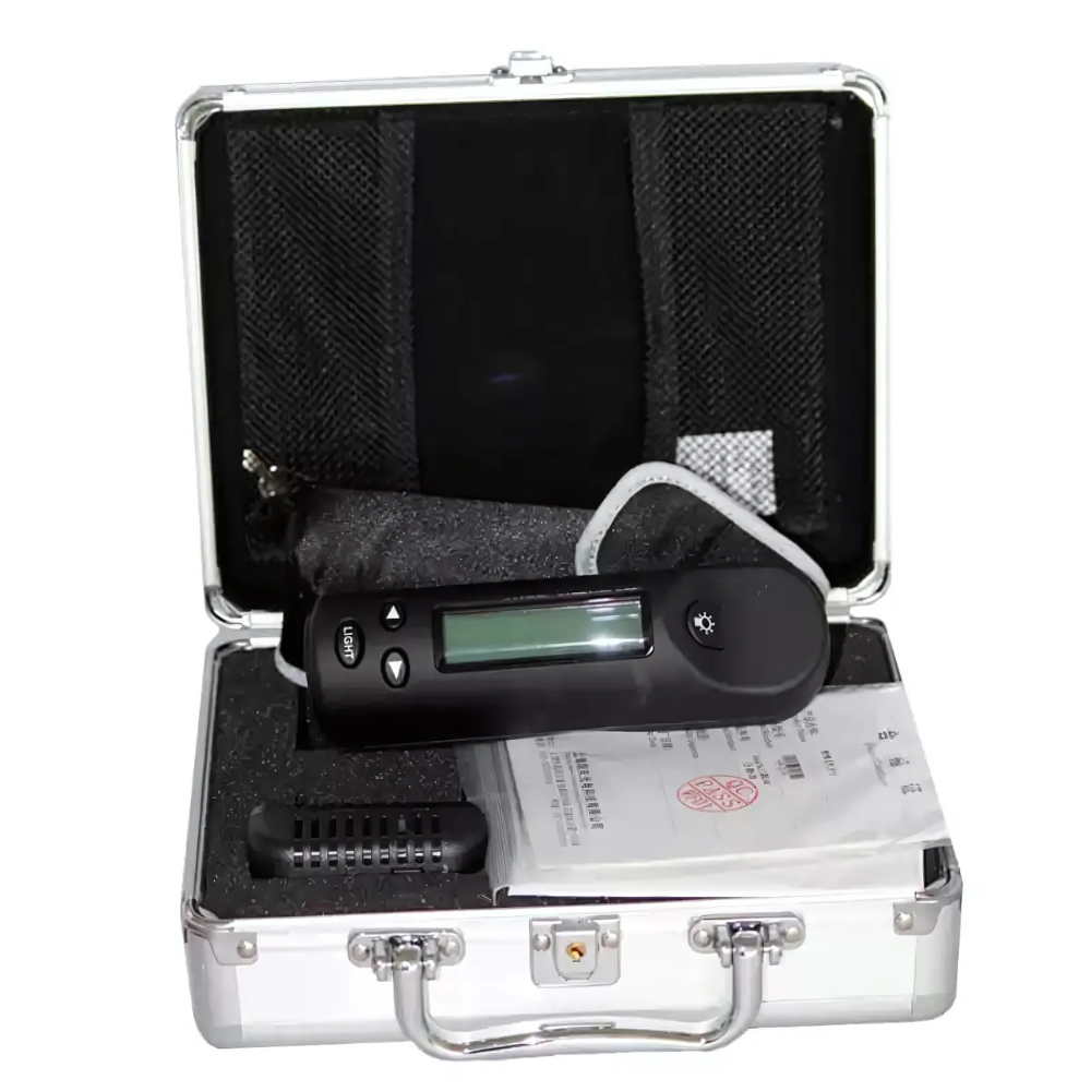 Realtech รหัส HP-2136 เครื่องวัดสีแบบพกพาแบบดิจิตอล,Digital Portable colorimeter,color difference meter,test aperture:φ8mm,test scope L: 0~100/a: -128~127/b:-128~127