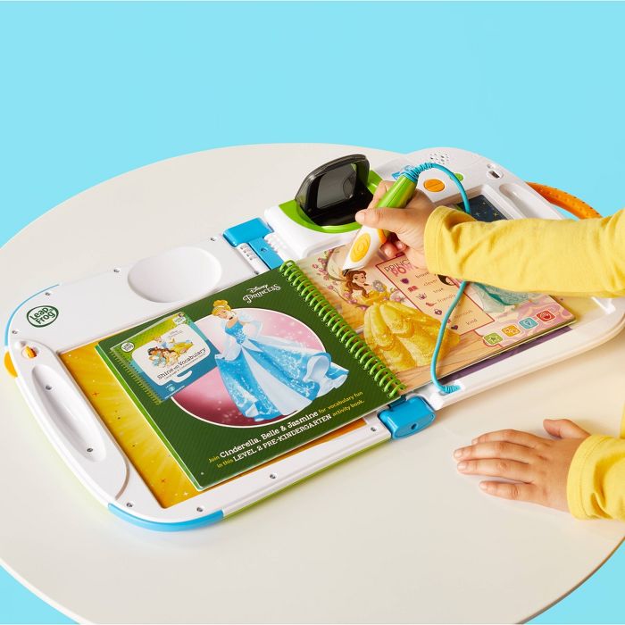 LeapFrog LeapStart 3D - Pink สมุดสอนภาษา 3D สุดฮิตรุ่นใหม่ล่าสุด ราคา 3,190 บาท