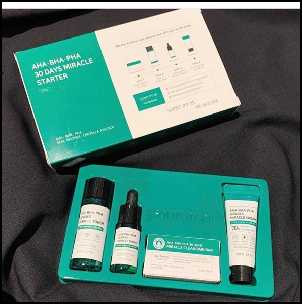 AHA-BHA-PHA 30 Days Miracle Starter Kit ชุดบำรุงผิวหน้า สำหรับผู้ที่มีปัญหาสิวโดยเฉพาะ