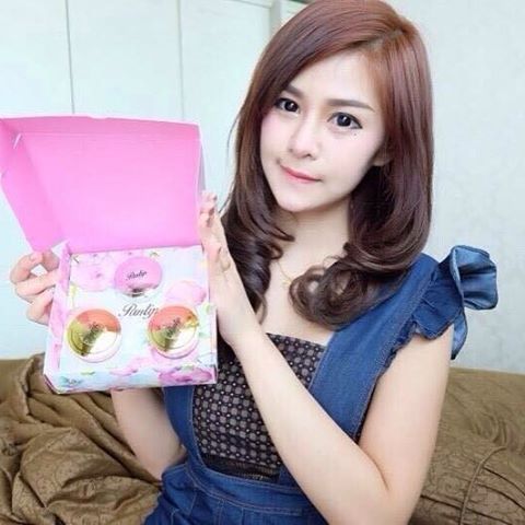 ครีม พรรณทิพย์ เซตหน้าขาว เงา เด็ก (Pantip Whitening Cream Set)