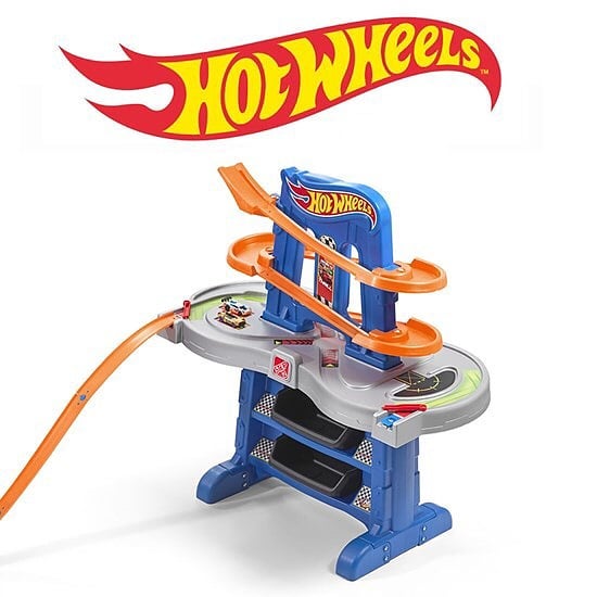 Hot Wheels™ Road Rally Raceway โต๊ะรถแข่ง Step2 นำเสนอรถแข่งขนาดเล็ก ในการแข่งรถแบบ Hot Wheels ™ ราคา 5,490 บาท