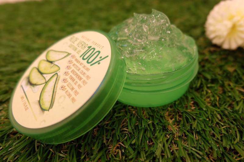 เจลว่าน Aloe vera soothing gel 100% (By Nature Perfect)