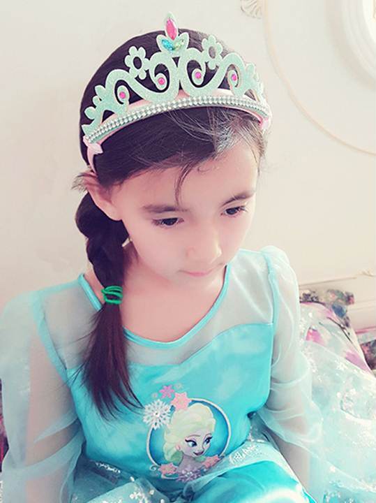 มงกุฏเอลซ่าสีฟ้า