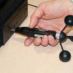PCE รุ่นADL-11 เครื่องวัดความเร็วลมAnemometer