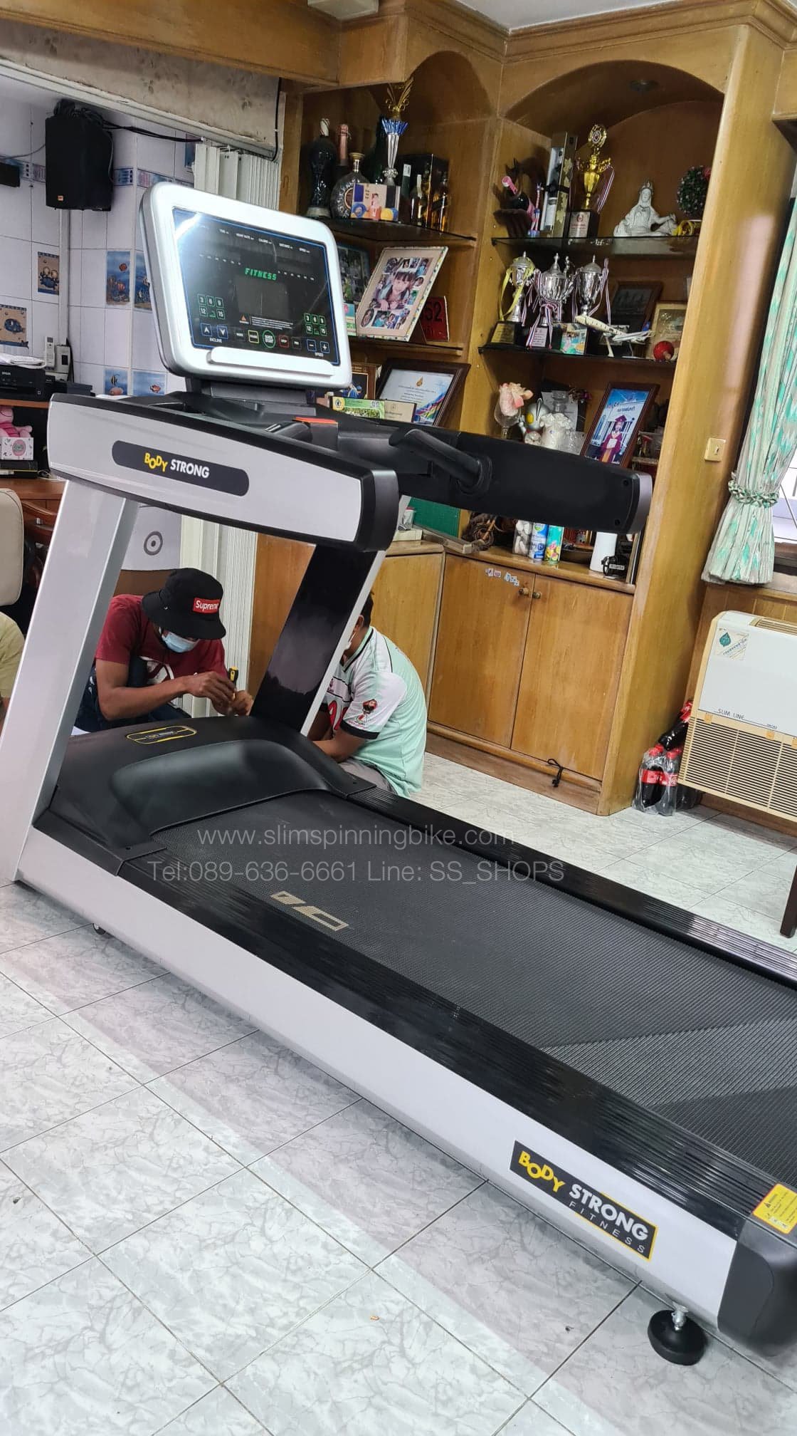 ลู่วิ่งไฟฟ้า Body Strong JB8800 Commercial