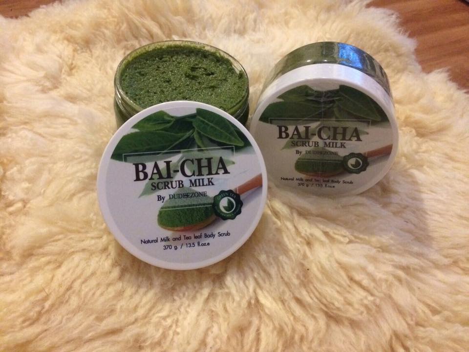 สครับใบชาผสมน้ำนม (Bai Cha Scrub Milk By DuDeezone)
