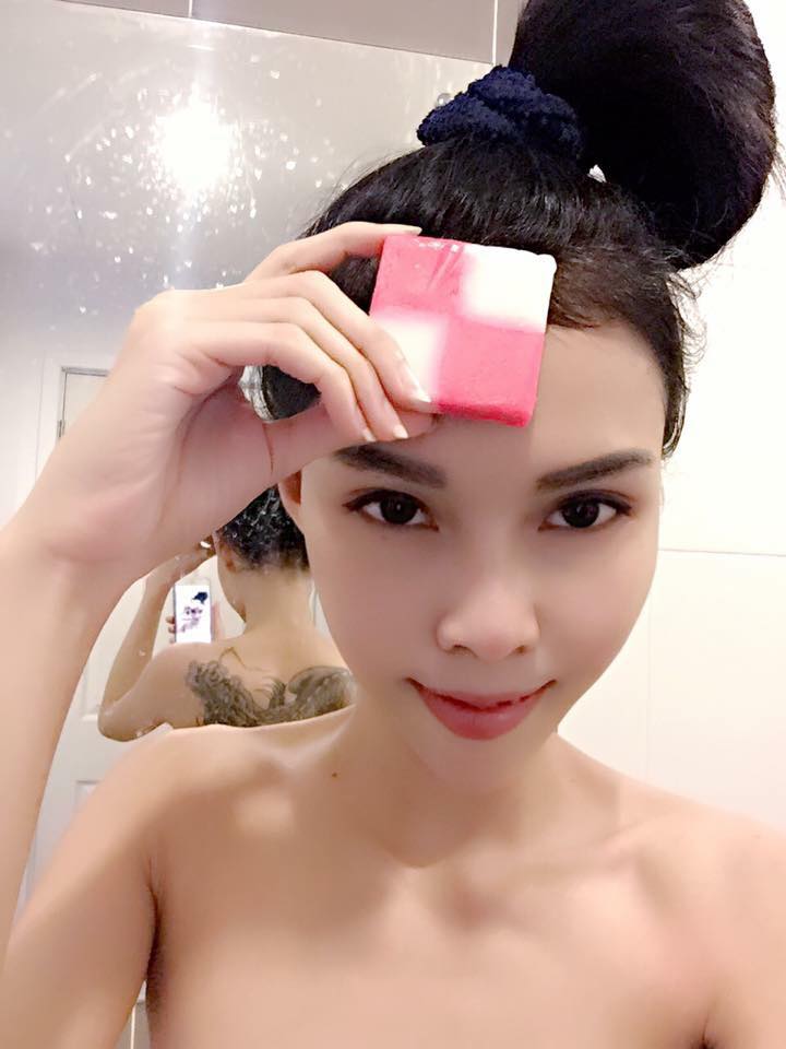 สบู่เฟรนด์ เทพฟอกผิวขาว (Friends Pure Collagen Soap สูตร All in One)