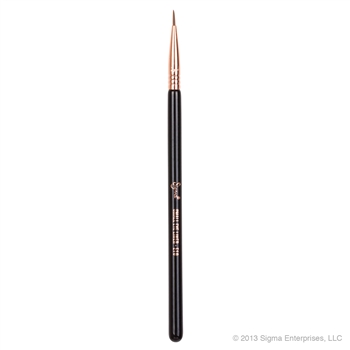 SIGMA :: E10 - Small Eye Liner แปรงขนสังเคราะห์สำหรับลงอายไลเนอร์(ขนาดเล็ก) หัวแปรงเล็ก และบาง เหมาะสำหรับเขียนเส้นขอบตา