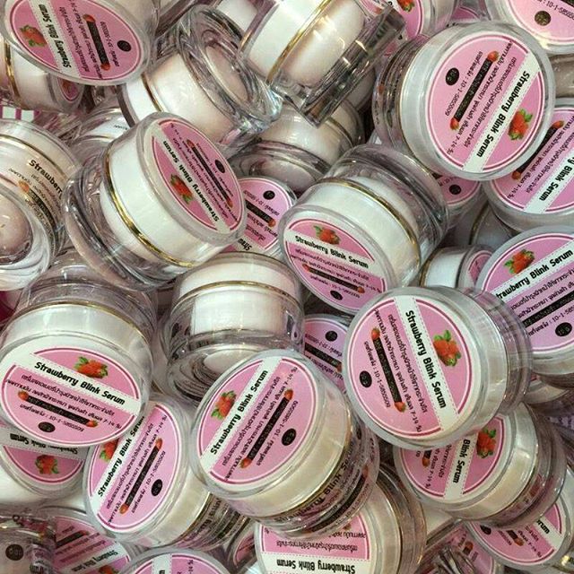 สตรอเบอรี่ บริ้ง เซรั่ม (Strawberry Blink Serum)