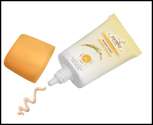 ครีมกันแดดรวงข้าว by ตั๊ก ลีลา RUANG KHAO SUNSCREEN