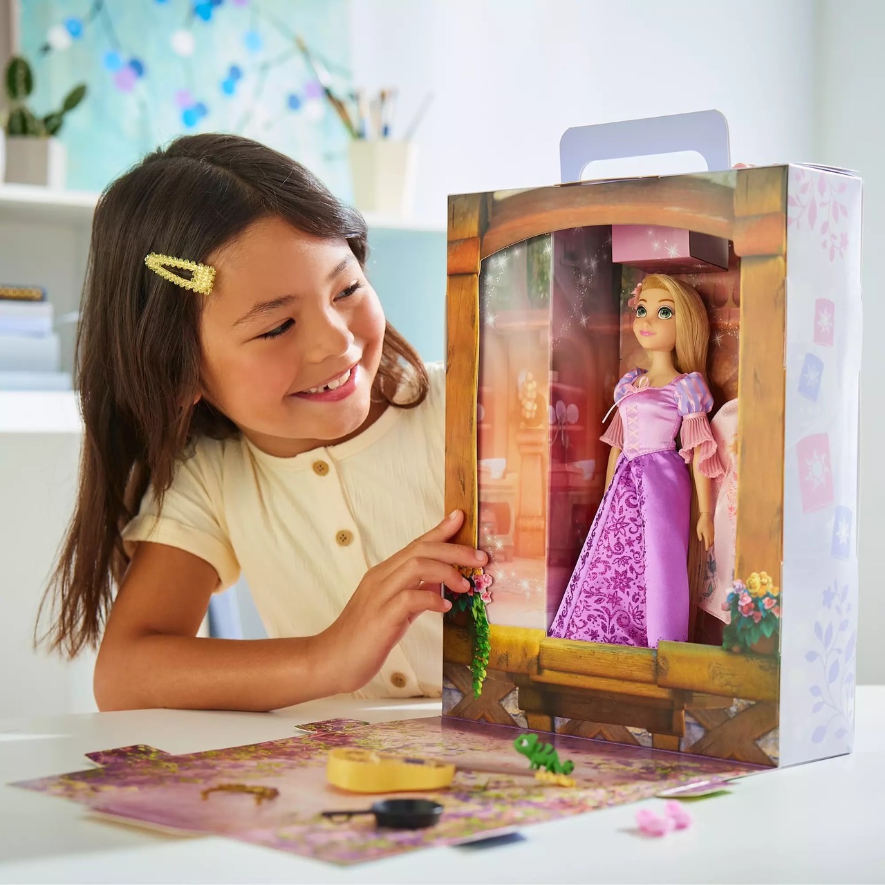 นำเข้า 🇺🇸 เซ็ทตุ๊กตาราพันและกิจกรรมระบายสีRapunzel Disney Story Doll - Tangled 11" ราคา 1,590 บาท