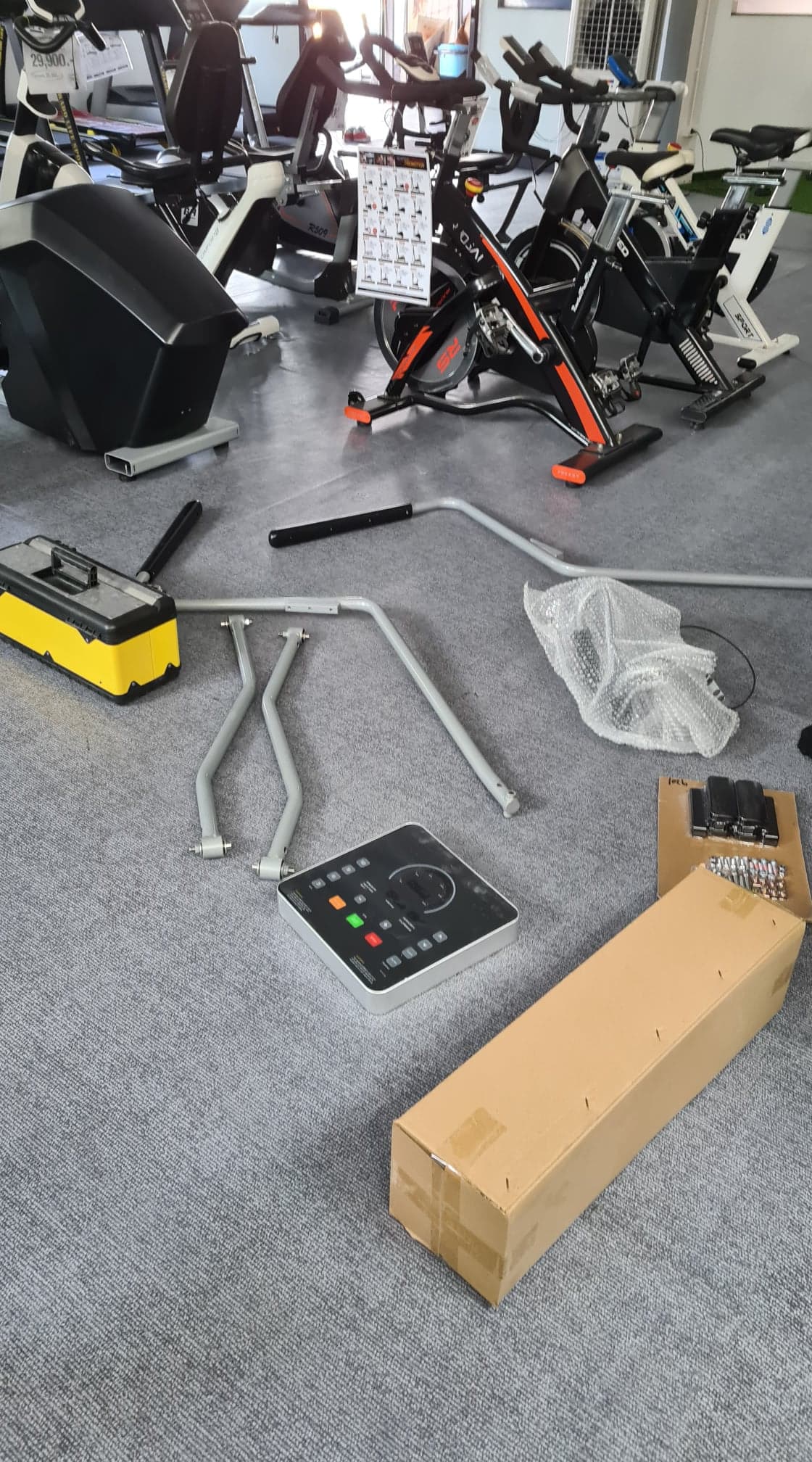 เครื่องเดินวงรี Elliptical: EX9201B (Commercial)