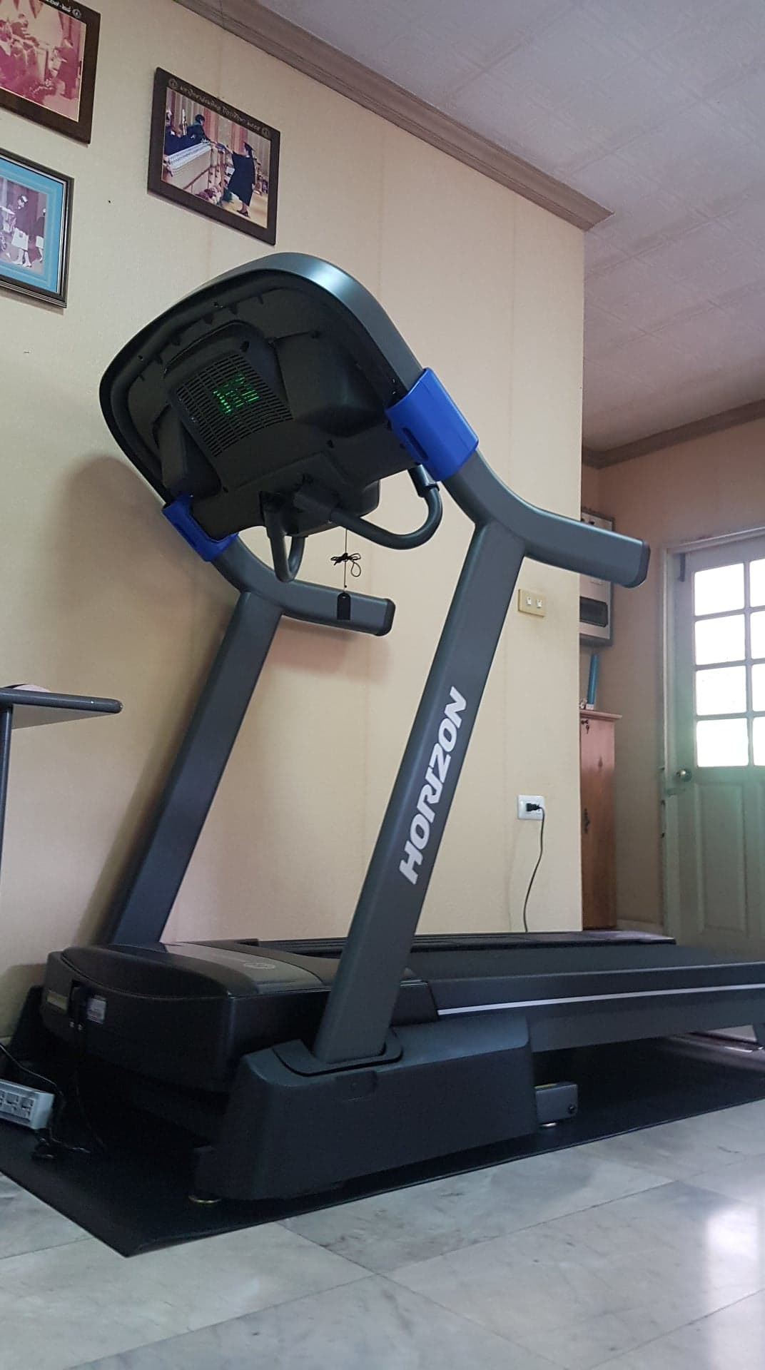 ลู่วิ่งไฟฟ้า Horizon 7.0AT clearance sale