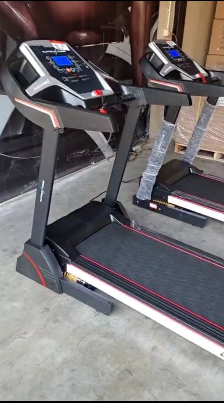 ลู่วิ่งไฟฟ้า Supreme Fitness รุ่น D100 / 3Hpp