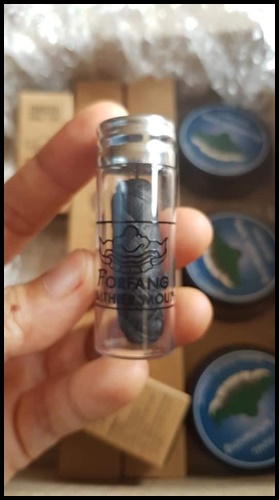 ไหมขัดฟันชาร์โคล Charcoal dental Floss For Fang