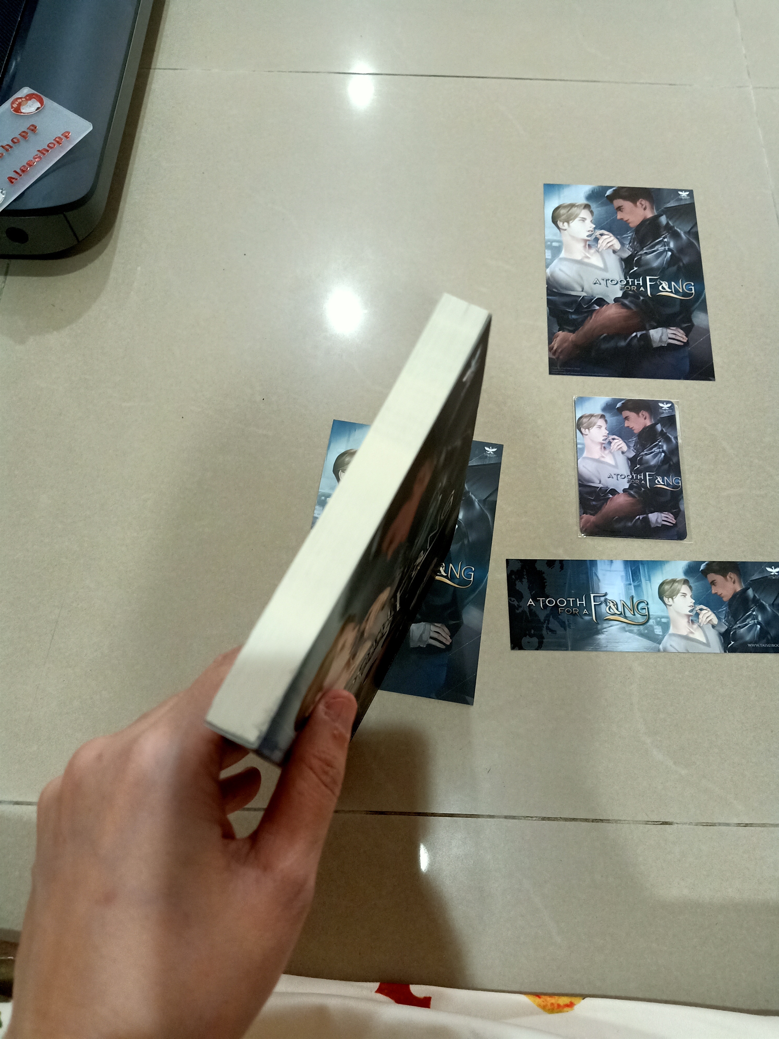 นิยายแปล A Tooth for a fang