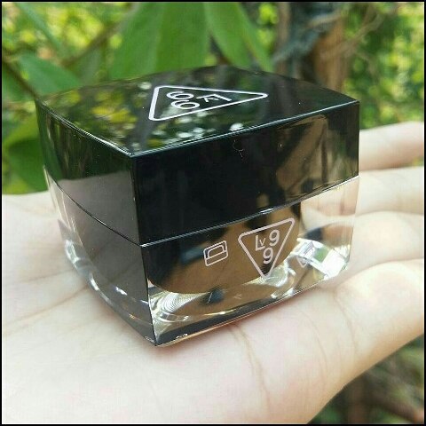 กันแดด Lv99 (Wink Smooth Sunscreen Cream UVA/UVB Spf50pa+++)