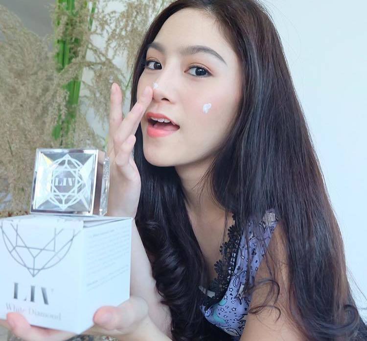 ครีมลิฟ ไวท์ ไดมอนด์ (Liv White Diamond) ครีมวิกกี้ โปรโมชั่น ส่งฟรี ทั่วไทย