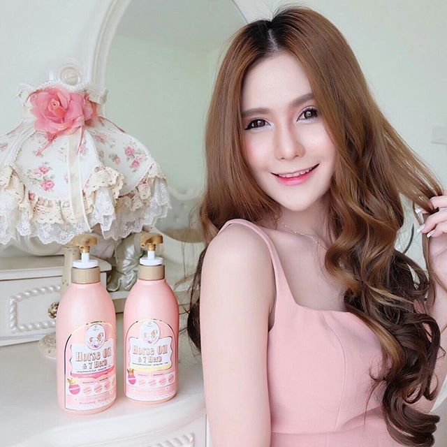 แชมพูเรมิ น้ำมันม้าฮอกไกโด (Remi Horse Oil & 7 Herb Nourishing Shampoo + Treatment)