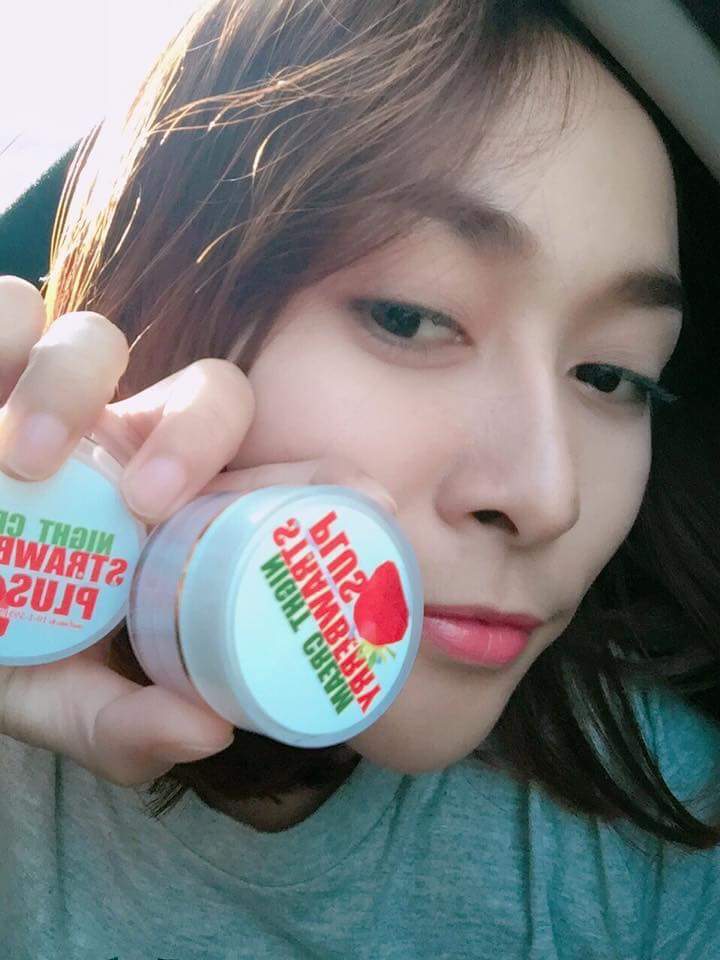 ไนท์ครีมสตอเบอร์รี่พลัส (Night Cream Strawberry Plus Mayziio By MadamKate)