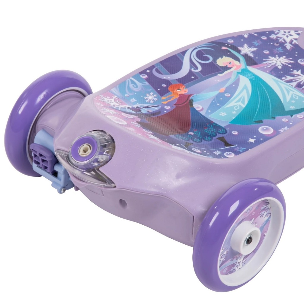 นำเข้า🇺🇸 สกู๊ตเตอร์ไฟฟ้า 2 in 1 เป่าบับเบิ้ลได้ ลายโฟเซ่นDisney Frozen 3-Wheel 6V Electric Bubble Scooter, Ride on Toy for Kids Ages 3+ Years ราคา 3290 บาท