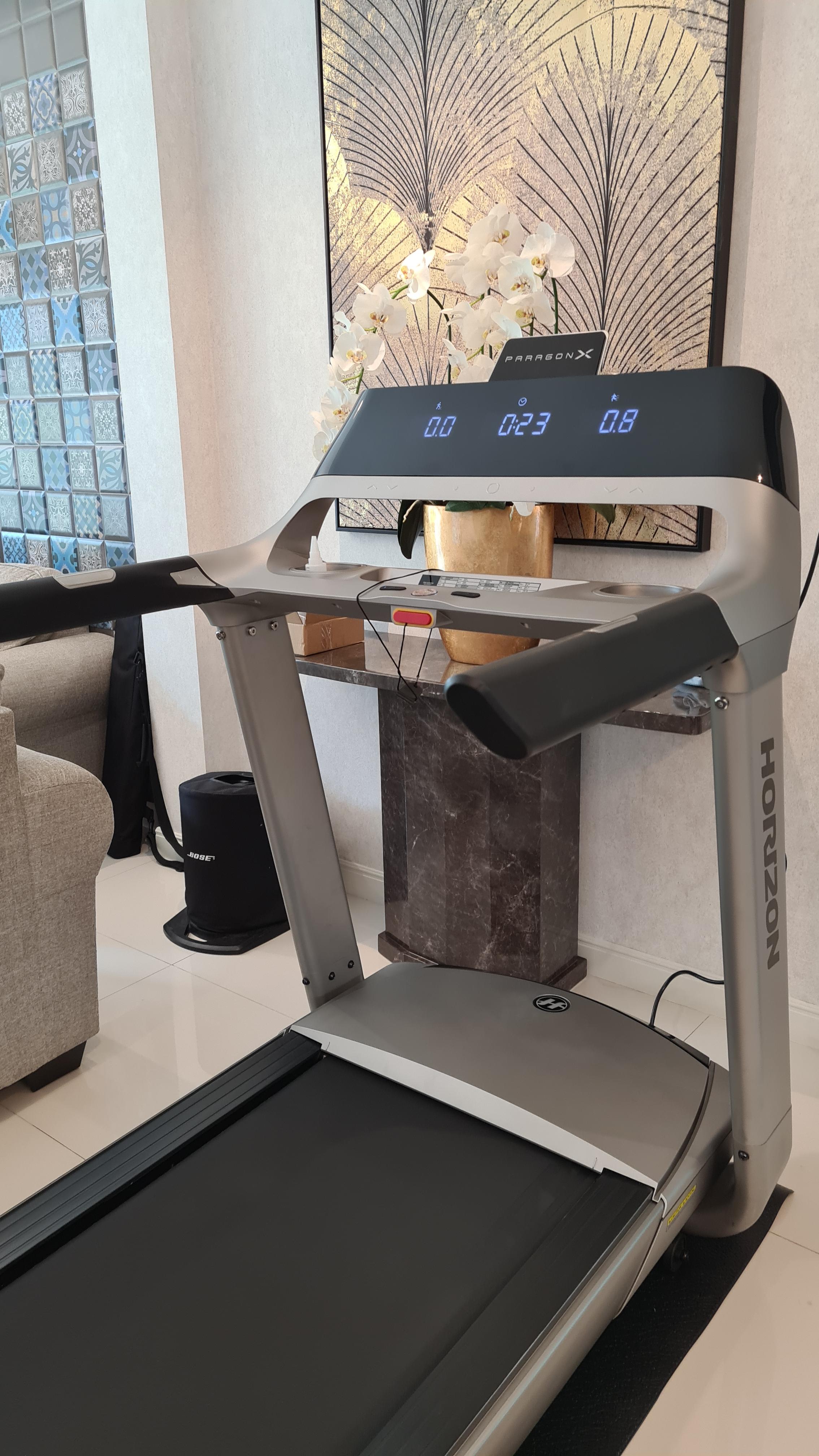 ลู่วิ่งไฟฟ้า Horizon ParagonX