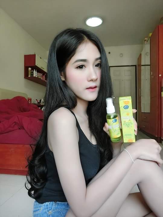 สเปรย์ฉีดผิวขาว โสมมะนาว (Ginseng Lemon whitening spray By jeezz)