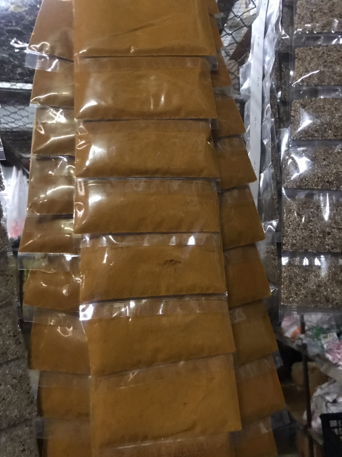 ผงขมิ้น Turmeric powder ขมิ้นผงแท้ ขนาดบรรจุ 1 กิโลกรัม 1 kg สมุนไพรไทยระดับ Super Food ขมิ้นผง เป็นสมุนไพรใช้เป็นส่วนประกอบในการปรุงอาหาร หรือเป็นส่วนผสมในการทำสครับขัดผิว