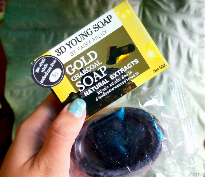สบู่ถ่านทองคำ (Gold Charcoal Soap 3D Young Soap By Fairy Milky)