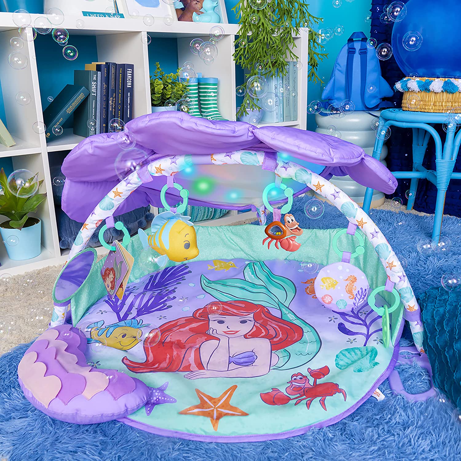 เพลยิม Bright Starts® Disney Baby® The Little Mermaid Twinkle Trove Activity Gym ราคา 4,390 บาท