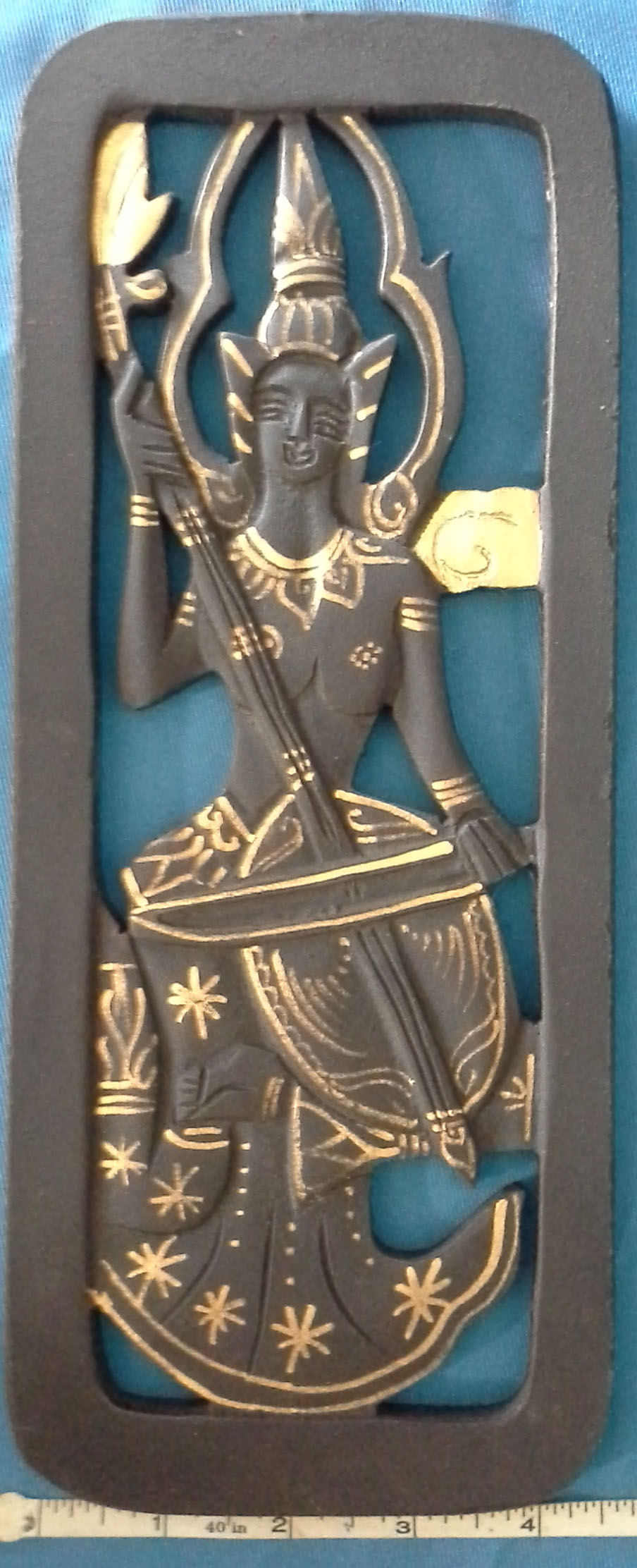 งานไม้แขวนผนัง