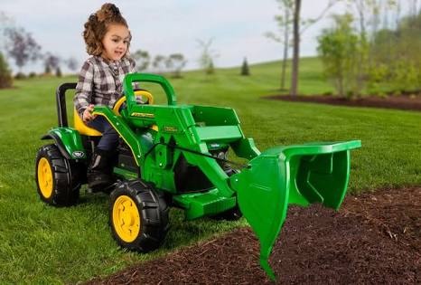 Peg Perego John Deere Front Loader Ride-On: รถตักดินของเด็กแบบขาถีบ (chain drive) คันใหญ่
