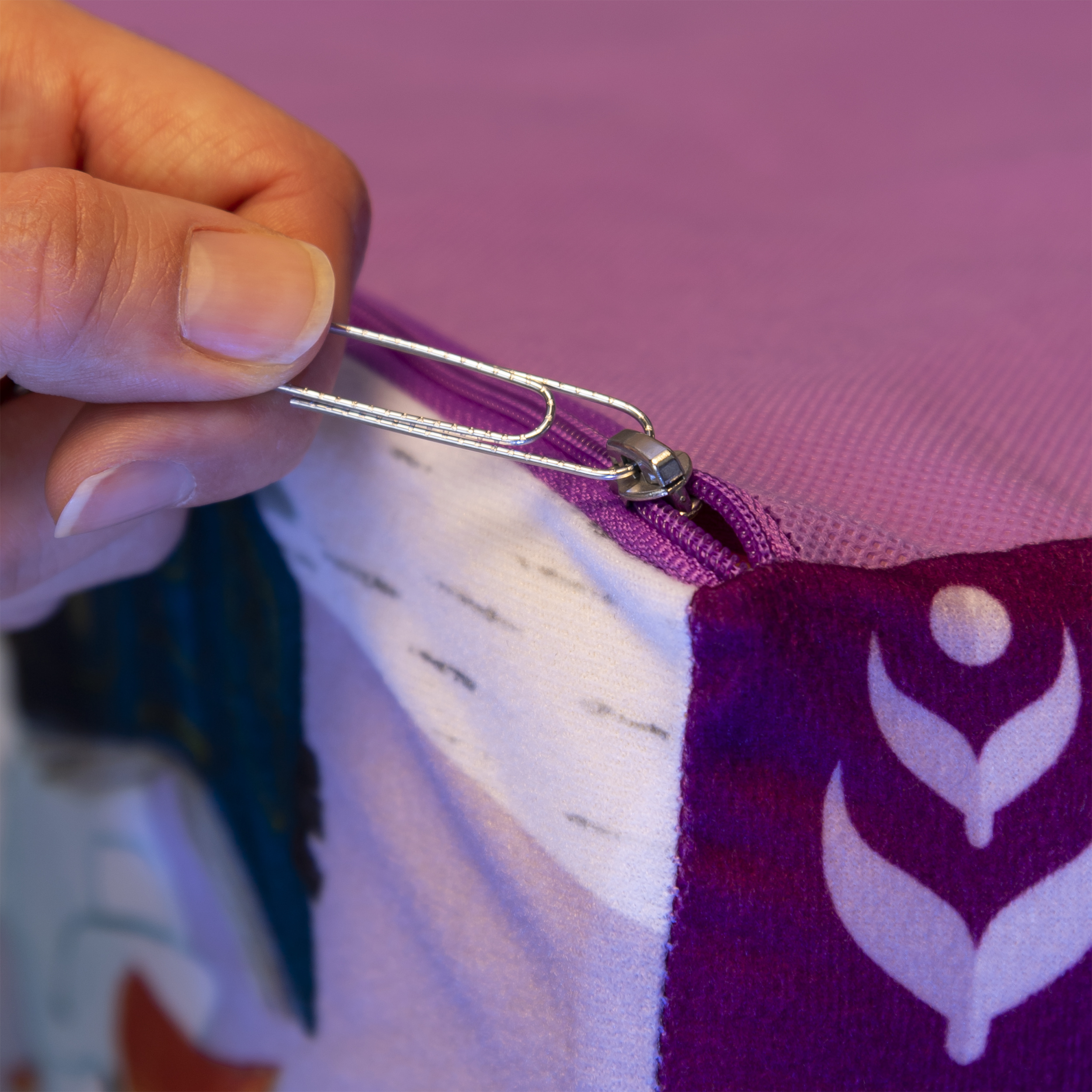 โซฟาเบ้ด ลายโฟรเซ่น 2 สามารถปรับเป็นที่นอนได้ Marshmallow Furniture, Children's 2 in 1 Flip Open Foam Sofa, Disney Frozen 2 , by Spin Master ราคา 3,490 บาท